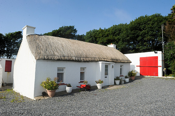 109 Irish Cottage Life