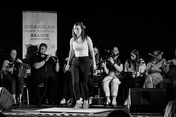 0035 O'Carolan Harp Festival 5thAugust Door Dancing