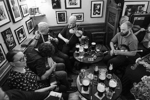 0077 Sessions on the Shannon