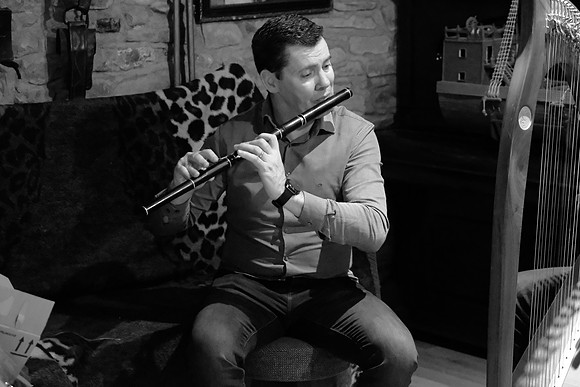 0121 O'Carolan Musicians