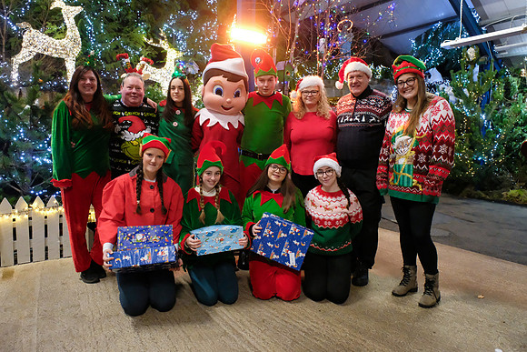 21 Agrina Santa 6th Dec