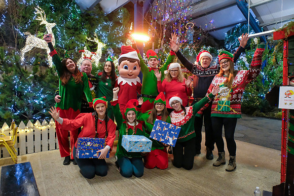 25 Agrina Santa 6th Dec