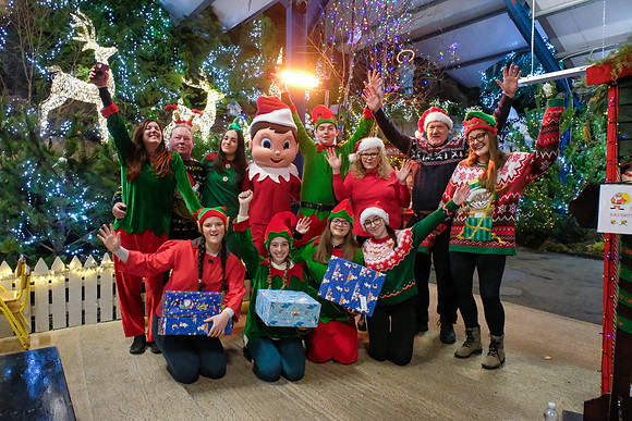 26 Agrina Santa 6th Dec