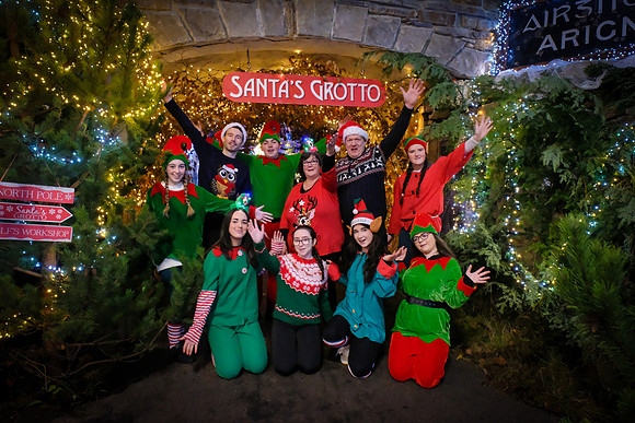 51 Agrina Santa 6th Dec