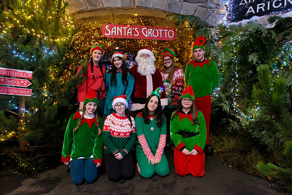84 Agrina Santa 6th Dec