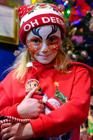 177 Agrina Santa 6th Dec