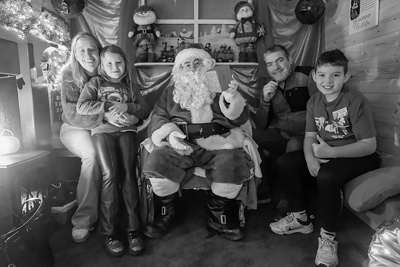 187 Agrina Santa 6th Dec