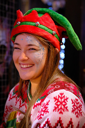 213 Agrina Santa 6th Dec