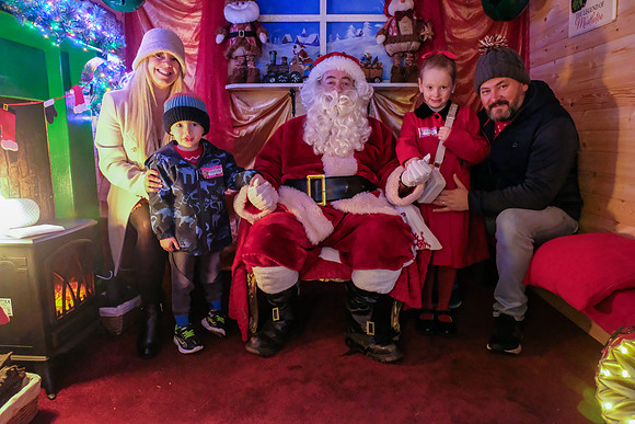226 Agrina Santa 6th Dec
