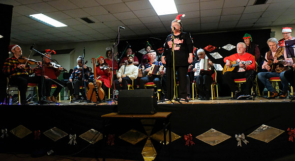 00067Drumbshanbo Music Course