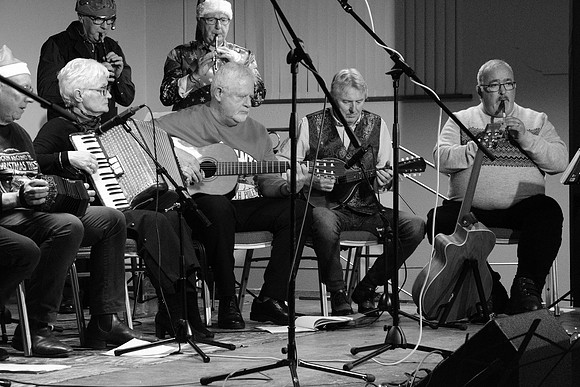 00084Drumbshanbo Music Course