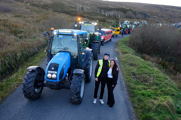 002 James Cull Tracter Run 26th Dec.