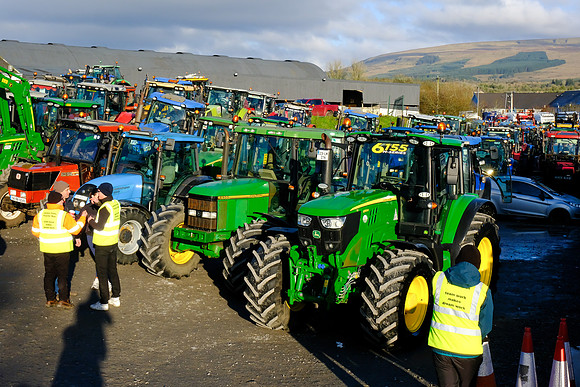 007 James Cull Tracter Run 26th Dec.