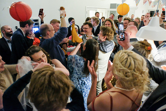 239 Anna's Wedding