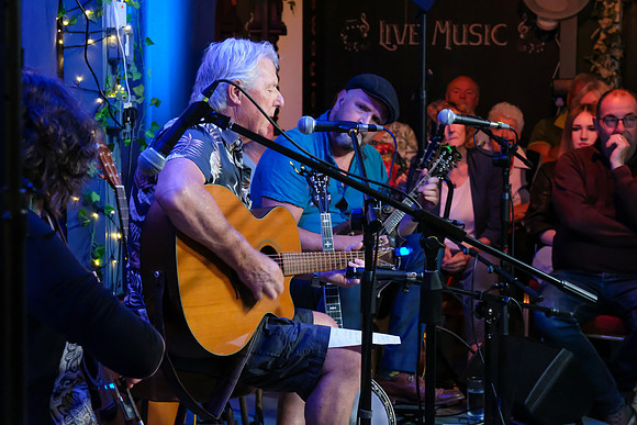 0006 Leitrim Listeners Folk Club 8th August edited