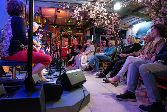 0052 Leitrim Listeners Folk Club 8th August edited