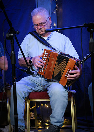 0007 Leitrim Folk Listeners Cllub 15th August