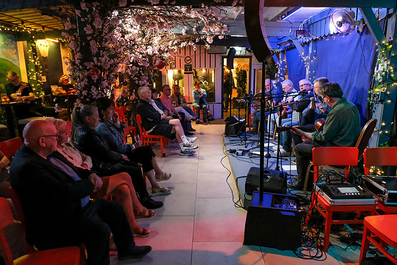 0054 Leitrim Folk Listeners Cllub 15th August