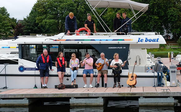 0002 Le Boat Carolan Collective Reel Craic sessions 14th August