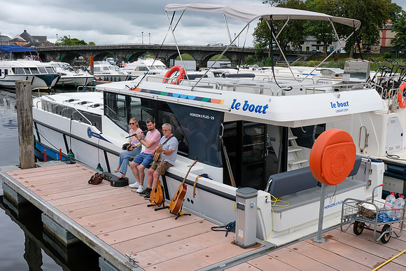0005 Le Boat Carolan Collective Reel Craic sessions 14th August