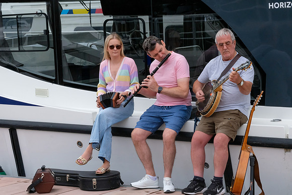 0008 Le Boat Carolan Collective Reel Craic sessions 14th August