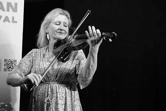 0083 O'Carolan Harp Festival 4th August