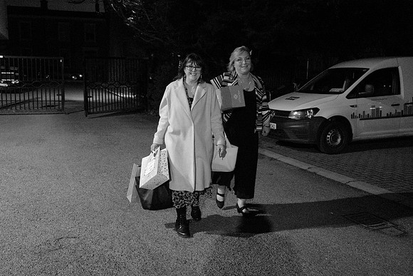 307 Nuala and Stephen_