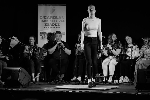 0272 O'Carolan Harp Festival 5thAugust Door Dancing