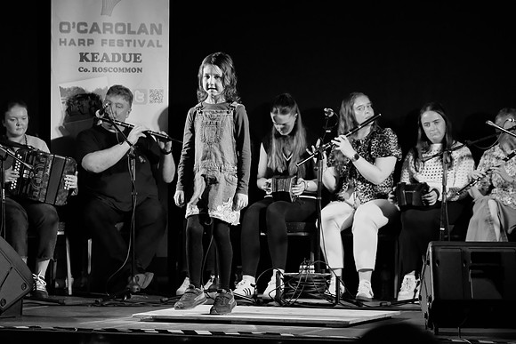 0158 O'Carolan Harp Festival 5thAugust Door Dancing