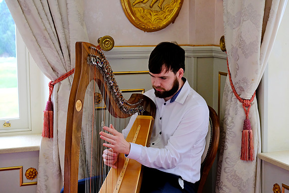 0105 O'Carolan Musicians