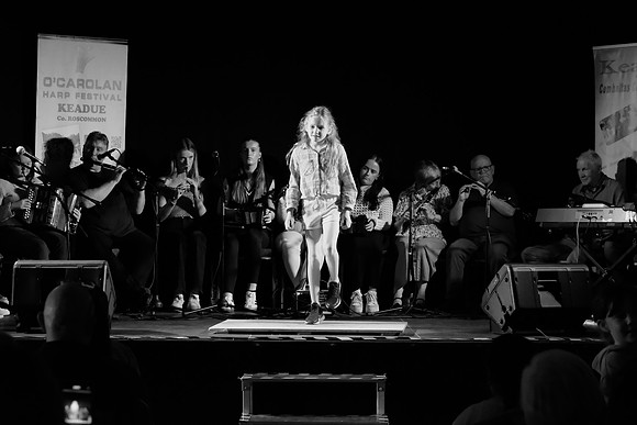 0091 O'Carolan Harp Festival 5thAugust Door Dancing