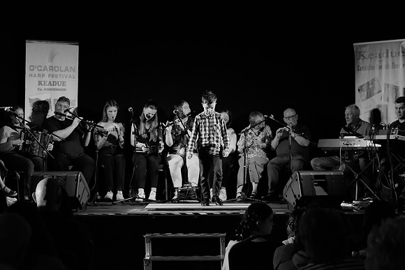 0127 O'Carolan Harp Festival 5thAugust Door Dancing