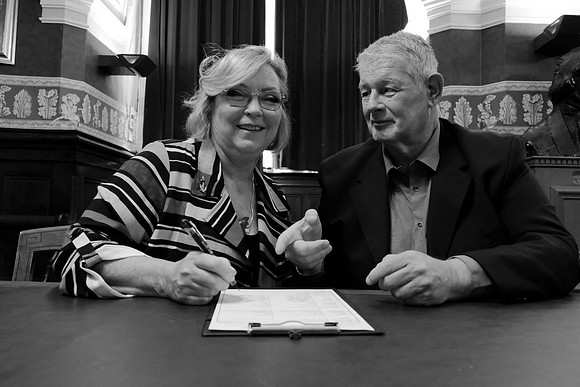 109 Nuala and Stephen_