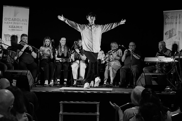 0263 O'Carolan Harp Festival 5thAugust Door Dancing