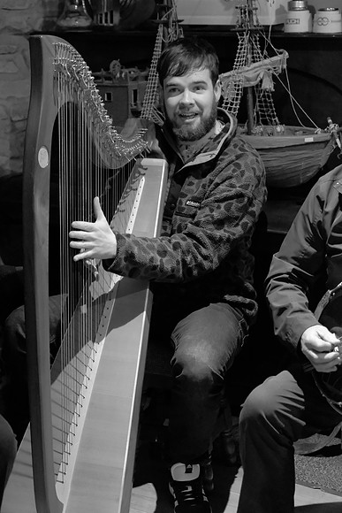 0144 O'Carolan Musicians