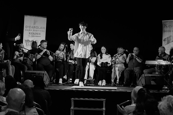 0255 O'Carolan Harp Festival 5thAugust Door Dancing