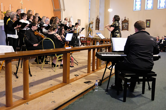 00064Cootehall Choir