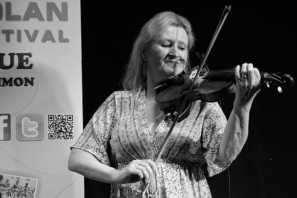 0086 O'Carolan Harp Festival 4th August
