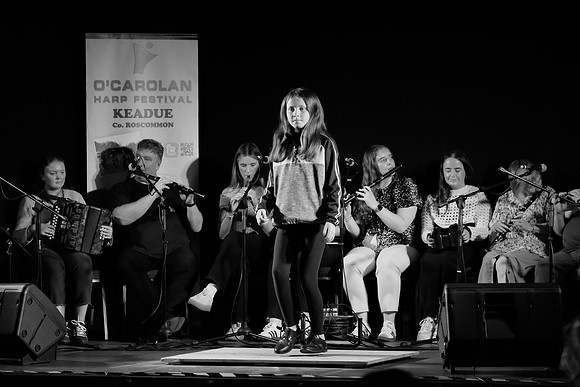 0173 O'Carolan Harp Festival 5thAugust Door Dancing