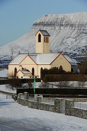 051 Ireland in the snow