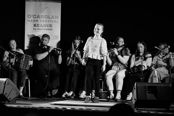 0112 O'Carolan Harp Festival 5thAugust Door Dancing