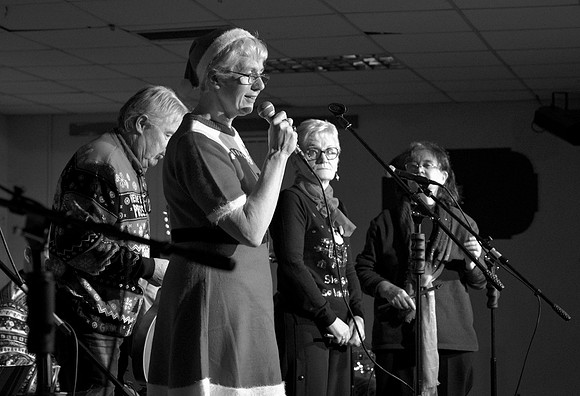44 Christmas Concert edited