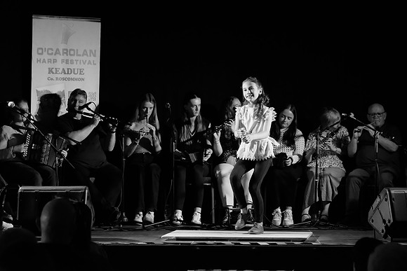 0082 O'Carolan Harp Festival 5thAugust Door Dancing