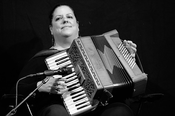 0093 O'Carolan Harp Festival 4th August