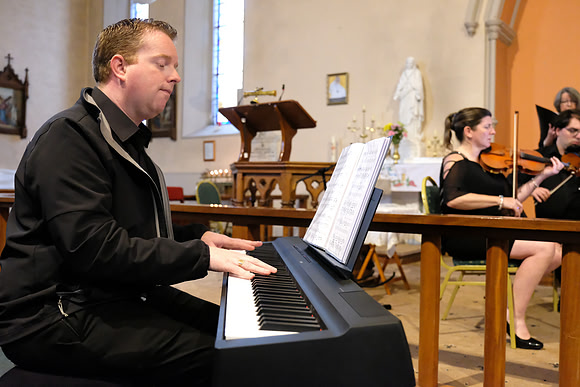 00059Cootehall Choir