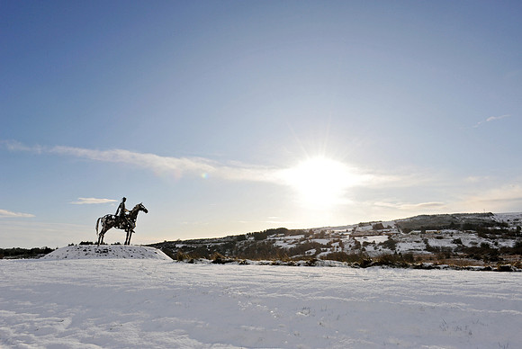 052 Snow David Knight