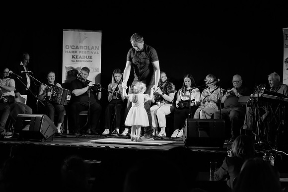 0187 O'Carolan Harp Festival 5thAugust Door Dancing