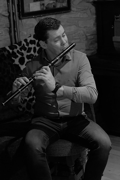 0127 O'Carolan Musicians