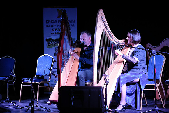 0111 Harps Together