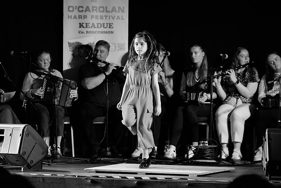 0034 O'Carolan Harp Festival 5thAugust Door Dancing